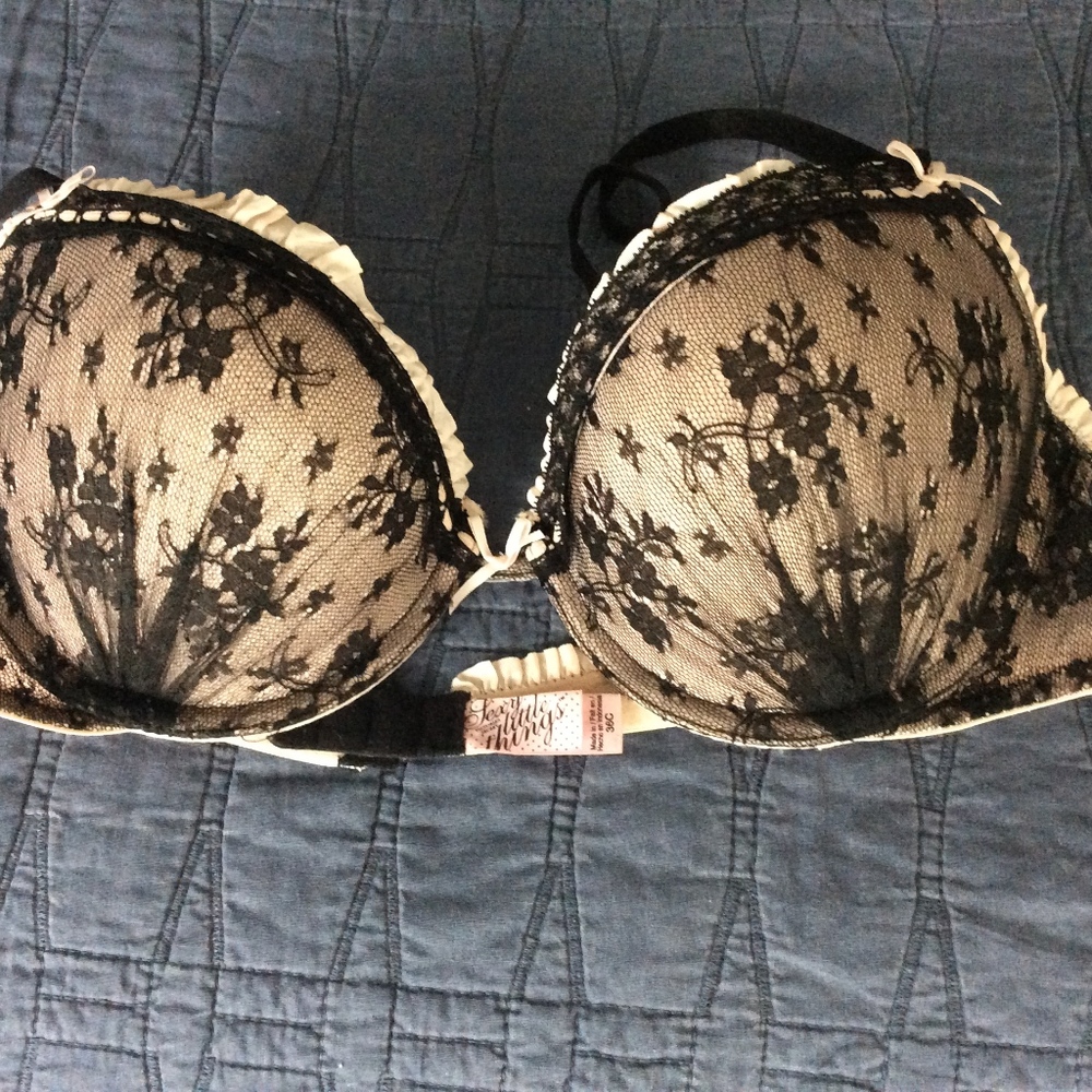 Victoria's Secret Bra 36 C